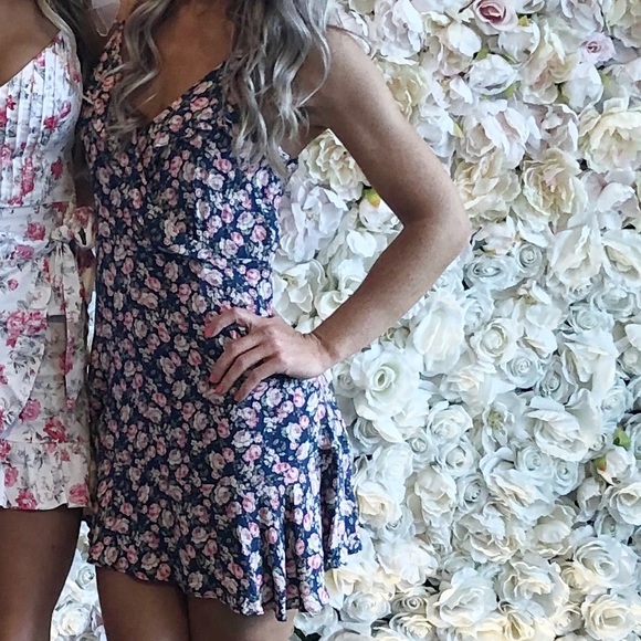 American Eagle size small mini dress - Picture 4 of 5